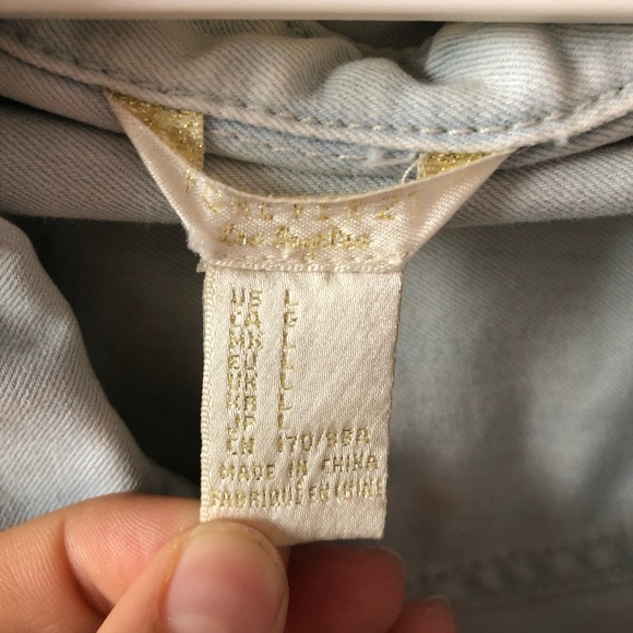 Jean jacket! - Picture 4 of 5